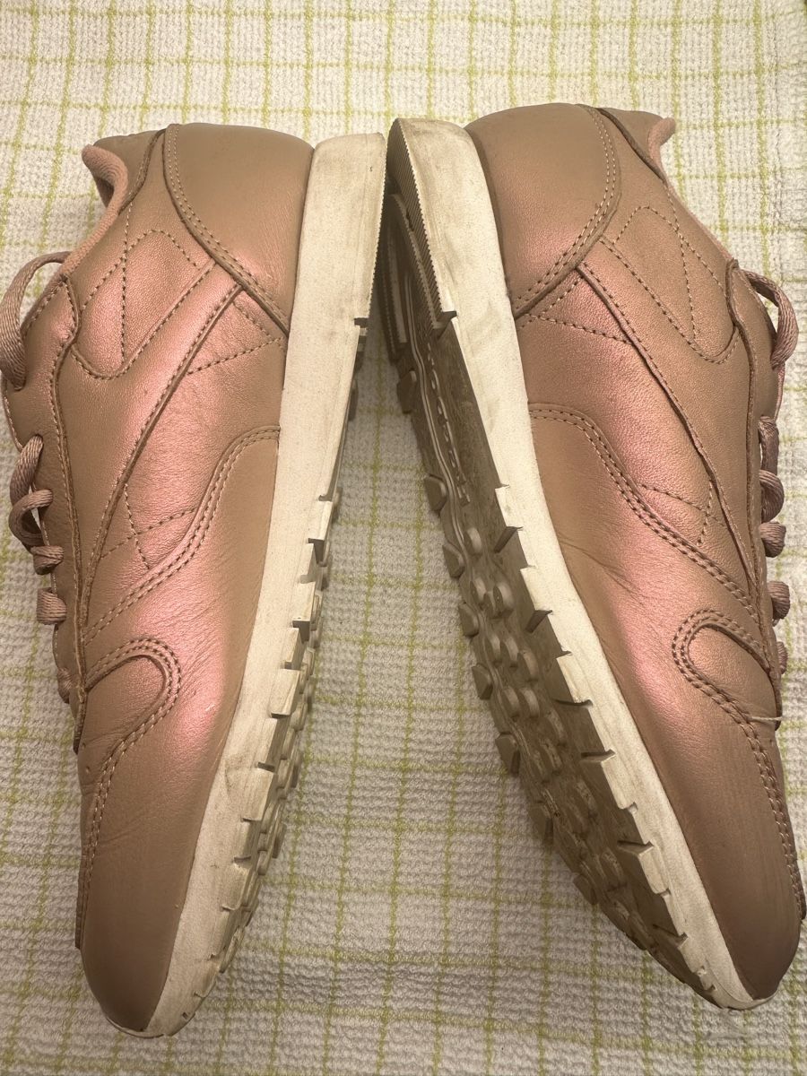 Reebok Scarpe da donna: Reebok Schuh / Sneaker / Chrome / Grösse 38 – Usato da Zürich venduto da _aangela 2