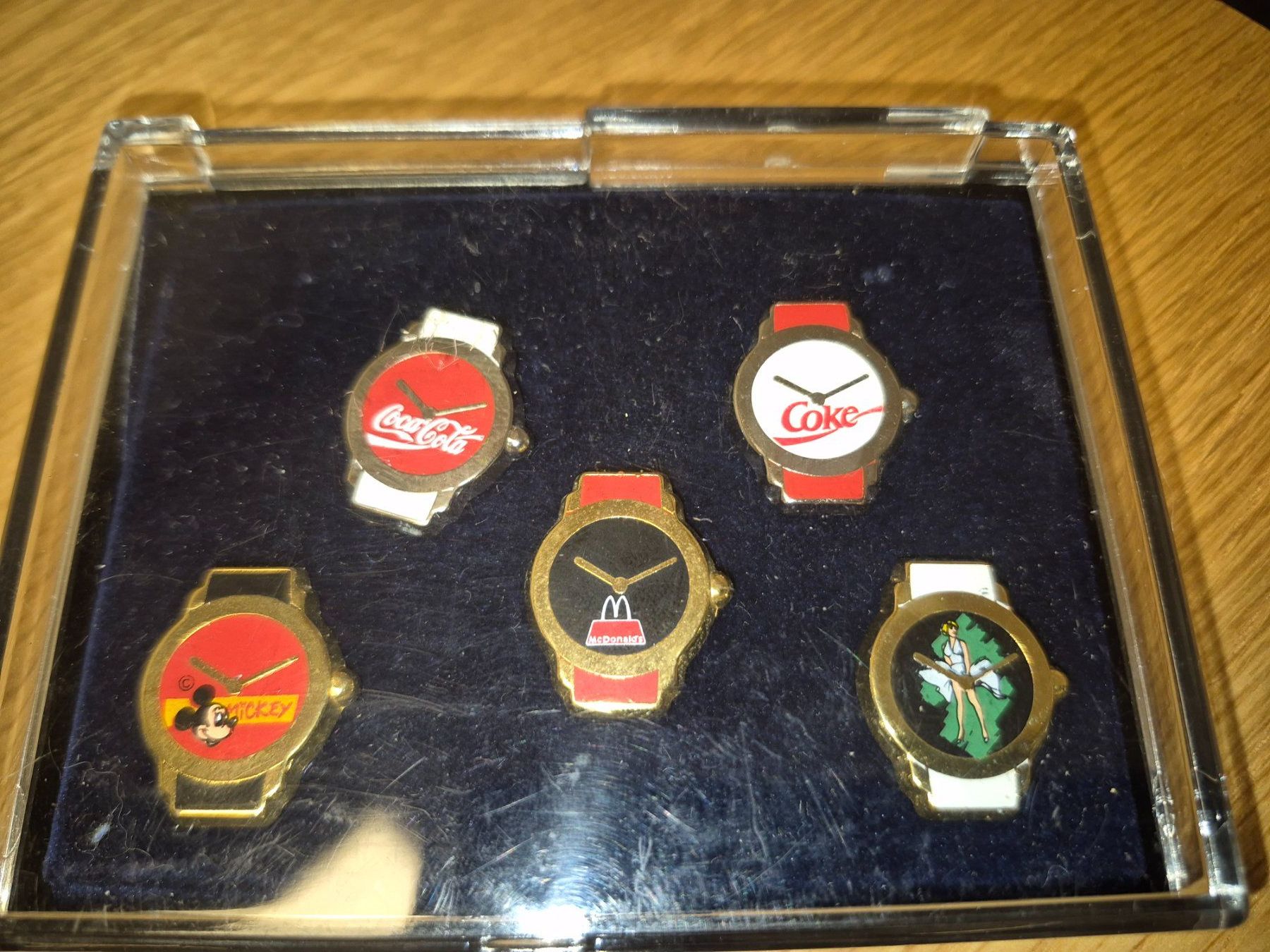 Coca-Cola Placchette & Badge: Pin Set Coca cola/ Mc Donald/ Mickey – Usato da Buttikon SZ venduto da sefa02 2