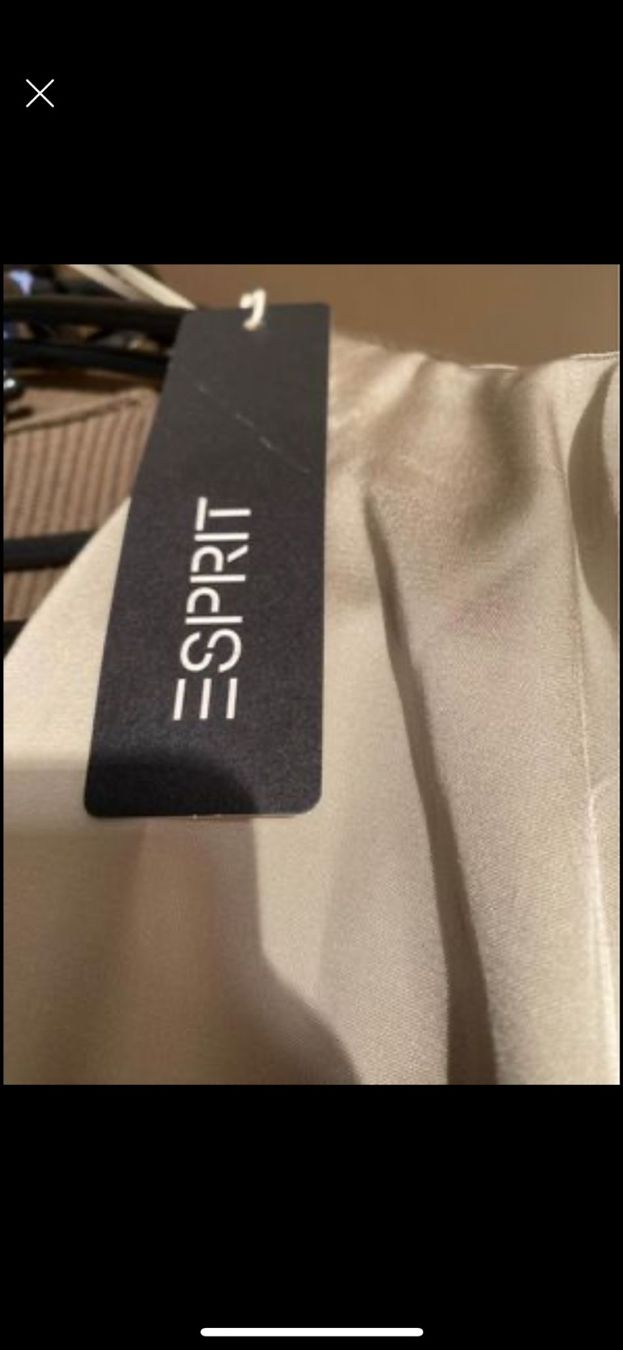 Esprit Robes: Robe soirée dorée longue – Neuf avec emballage d'origine à Montreux par iza_peche8 6