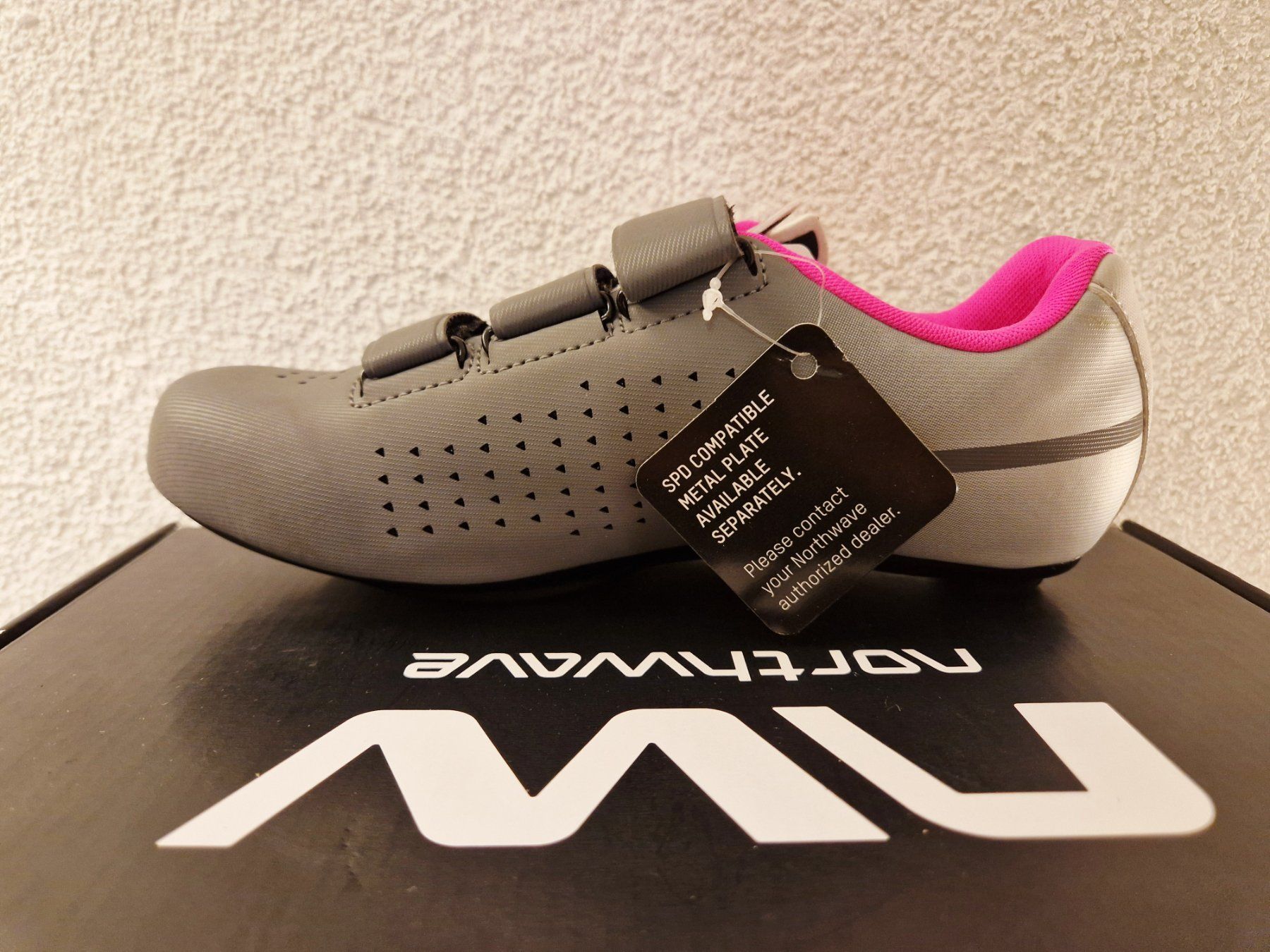 Northwave Scarpe da donna: Northwave Core 2 Frau Schuhe - Anthra Grösse 36 – Nuovo e nell'imballaggio originale da Braunau venduto da Brand-Store 7