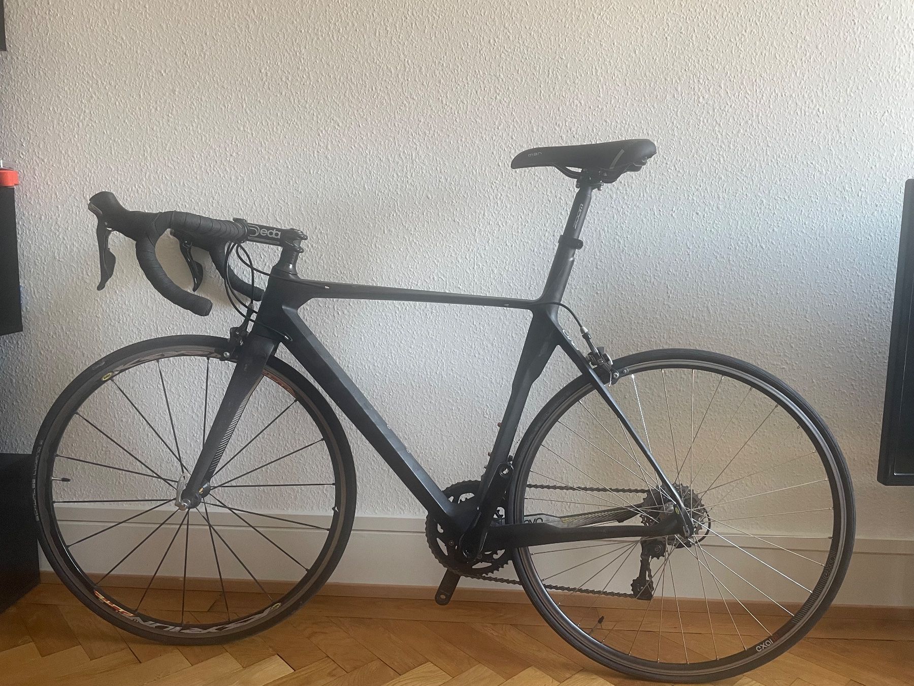 Shimano Biciclette: Vélo de route première main – Usato da Genève venduto da adr_ql5g