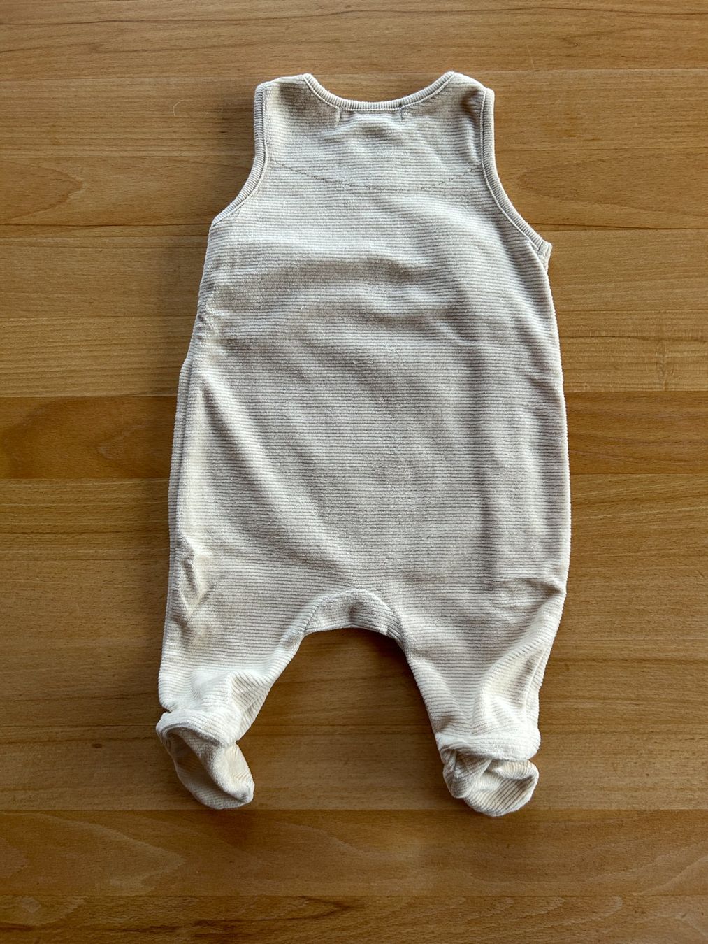 Pigiama & Simili: Beige/brauner Baby Strampler Grösse 50 – Usato da Grosswangen venduto da che_gr 1