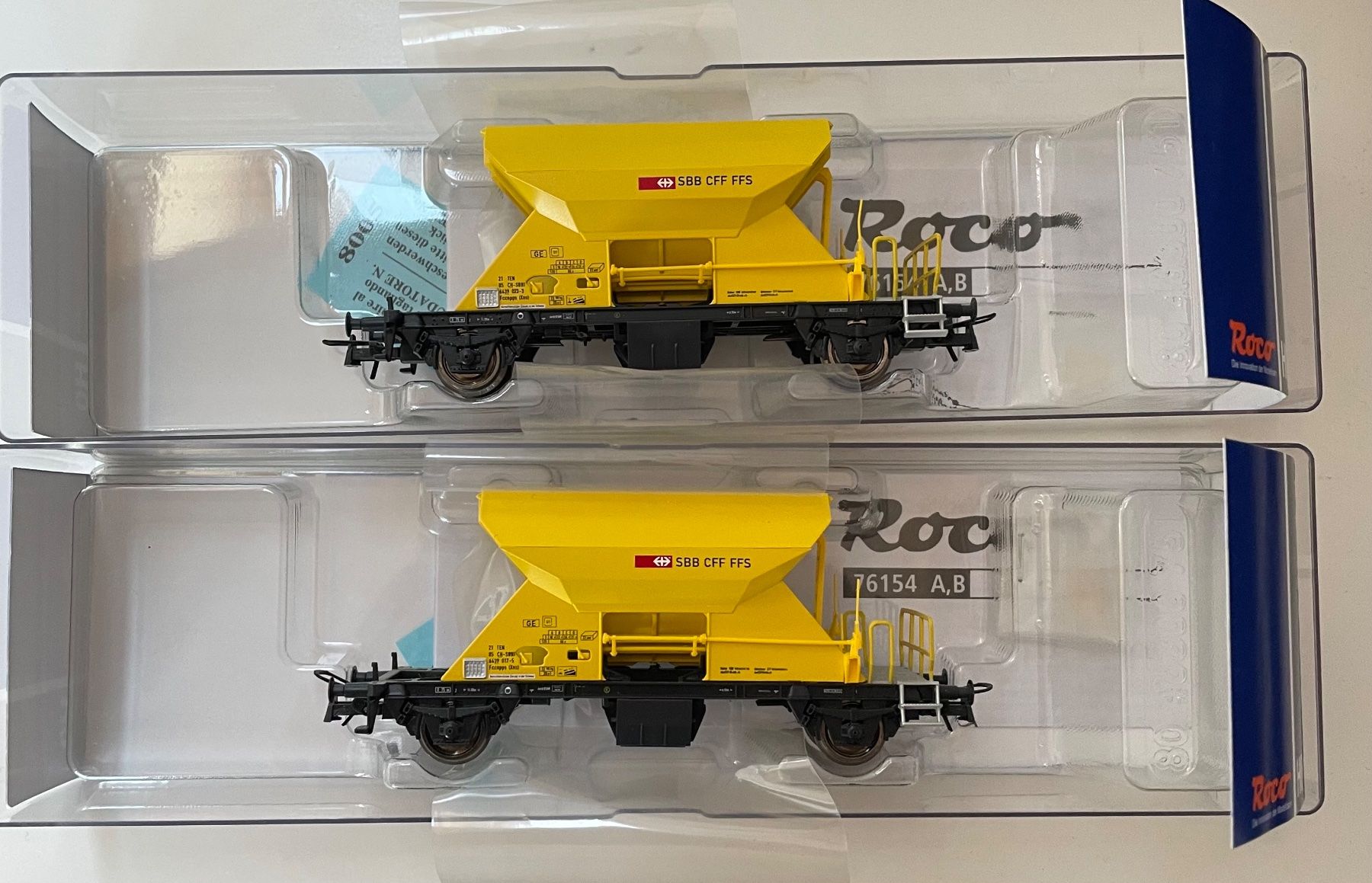 Roco Modellini di ferrovie: Roco 76154 SBB Schotterwagen 2-teilig – Usato da Blumenstein venduto da Ritschi