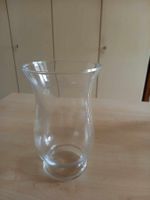 Schöne Glas-Vase Tulpenform, Höhe 20 cm