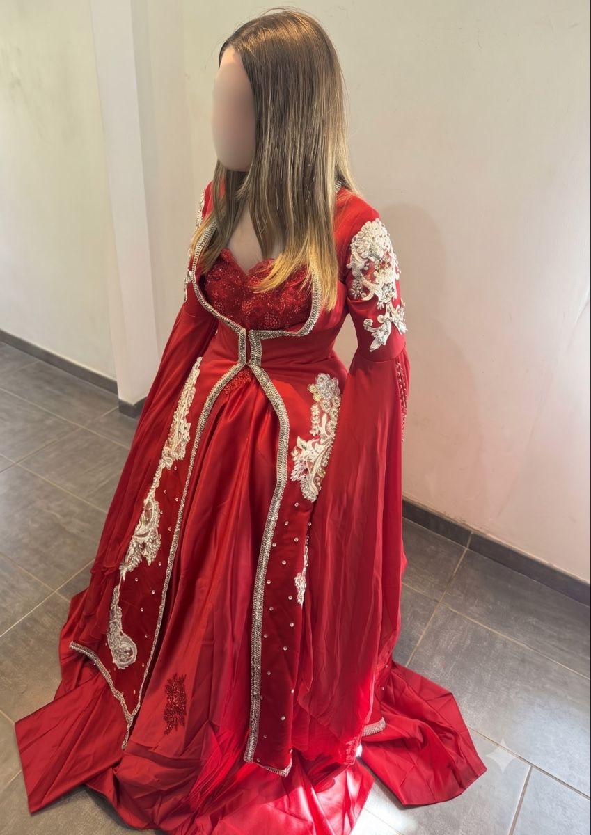Vestiti: Robe de mariée styliste – Nuovo (secondo la descrizione) da Corbeyrier venduto da ant_2r6l 2