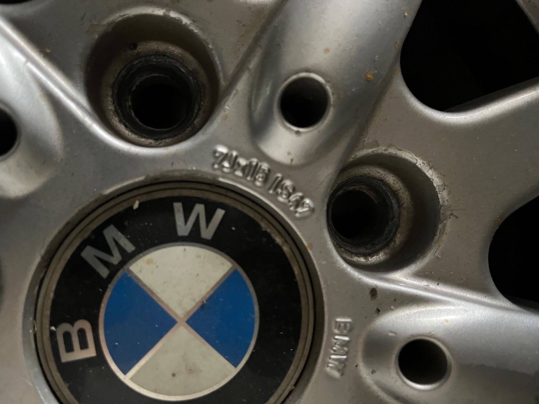 BMW Pneus & Kompletträder: Bmw originale Alufelgen – Gebraucht aus wettingen von dani_alfa155 2