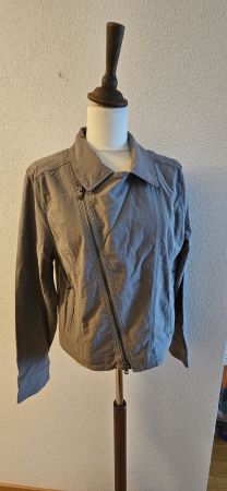 Kurzblazer der Marke Nile