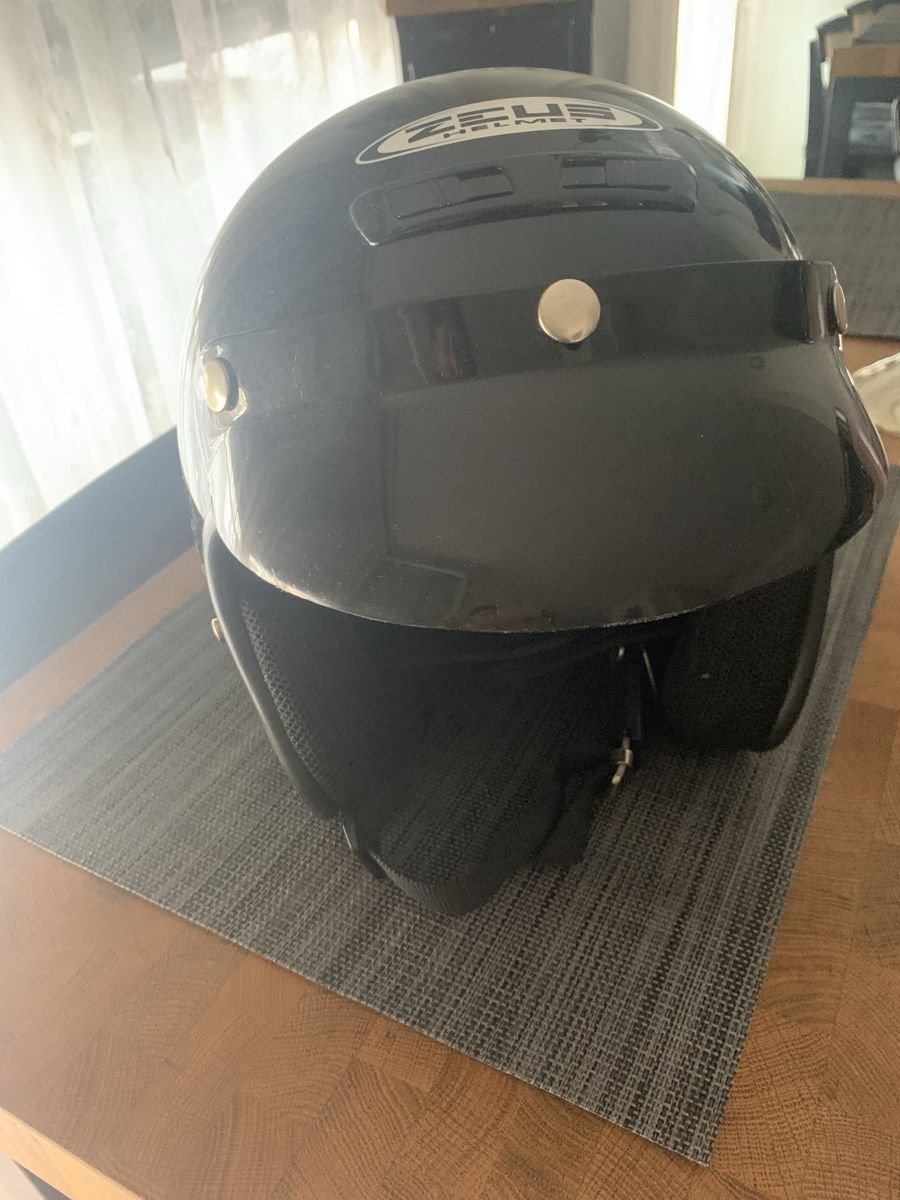 Caschi & visiere: Rollerhelm – Usato da Emmen venduto da ama_8wmn