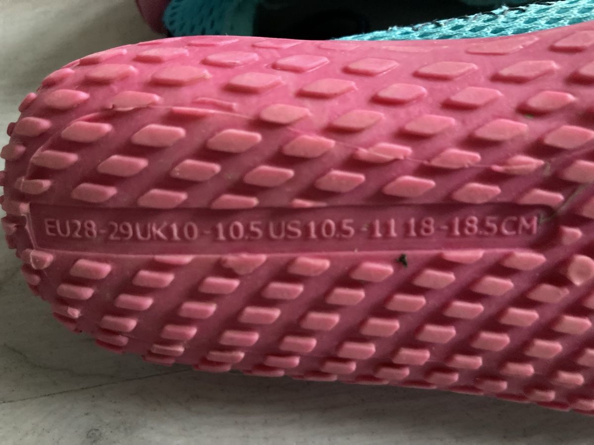 Scarpe per ragazze: Badeschuhe 29 – Usato da Amden venduto da Karplusan 1