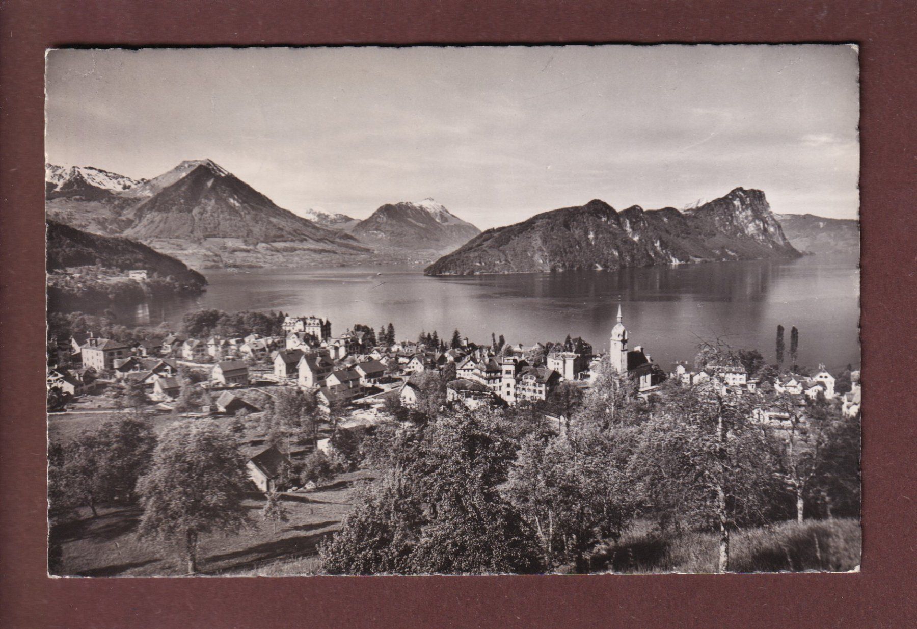 Cartoline postali: VITZNAU - 1947 – Usato da Pully venduto da nicecards