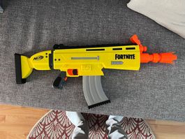 NERF Fortnite SCAR Gelb