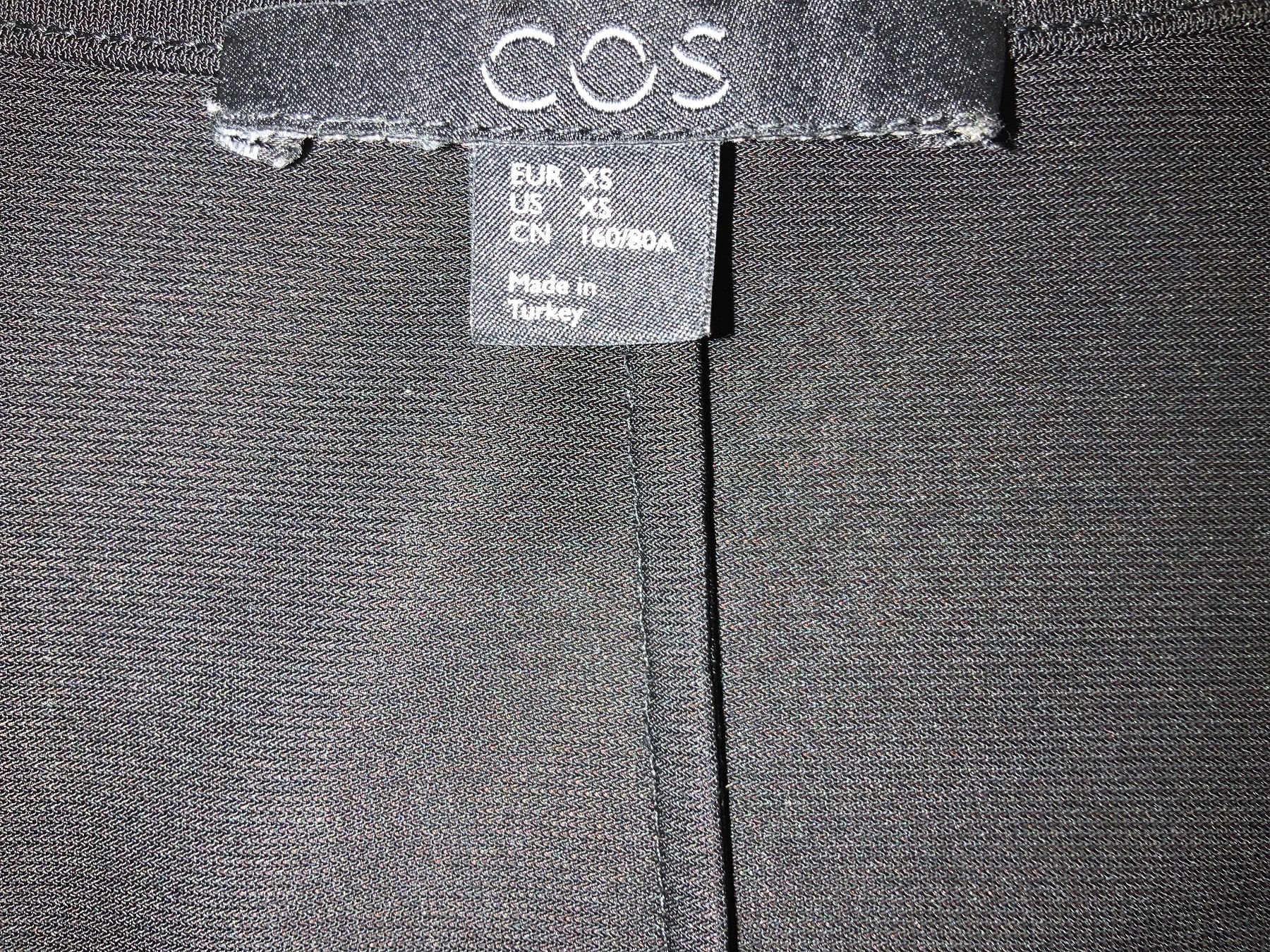 Cos Robes: Kleid Cos – D'occasion à Basel par dreiklang01 2