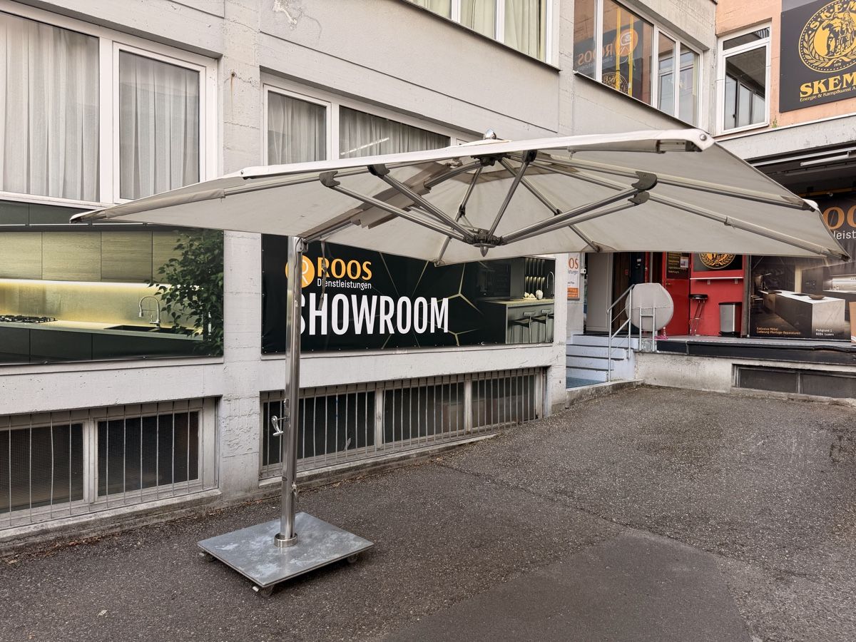 Sonnenschirme: Tucci Schirm 300/300 mit Sockel – Gebraucht aus Luzern von Emelie77 5