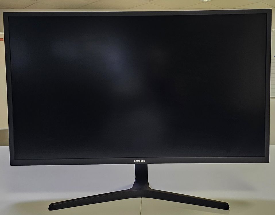 Samsung UHD Monitor Kaufen auf Ricardo