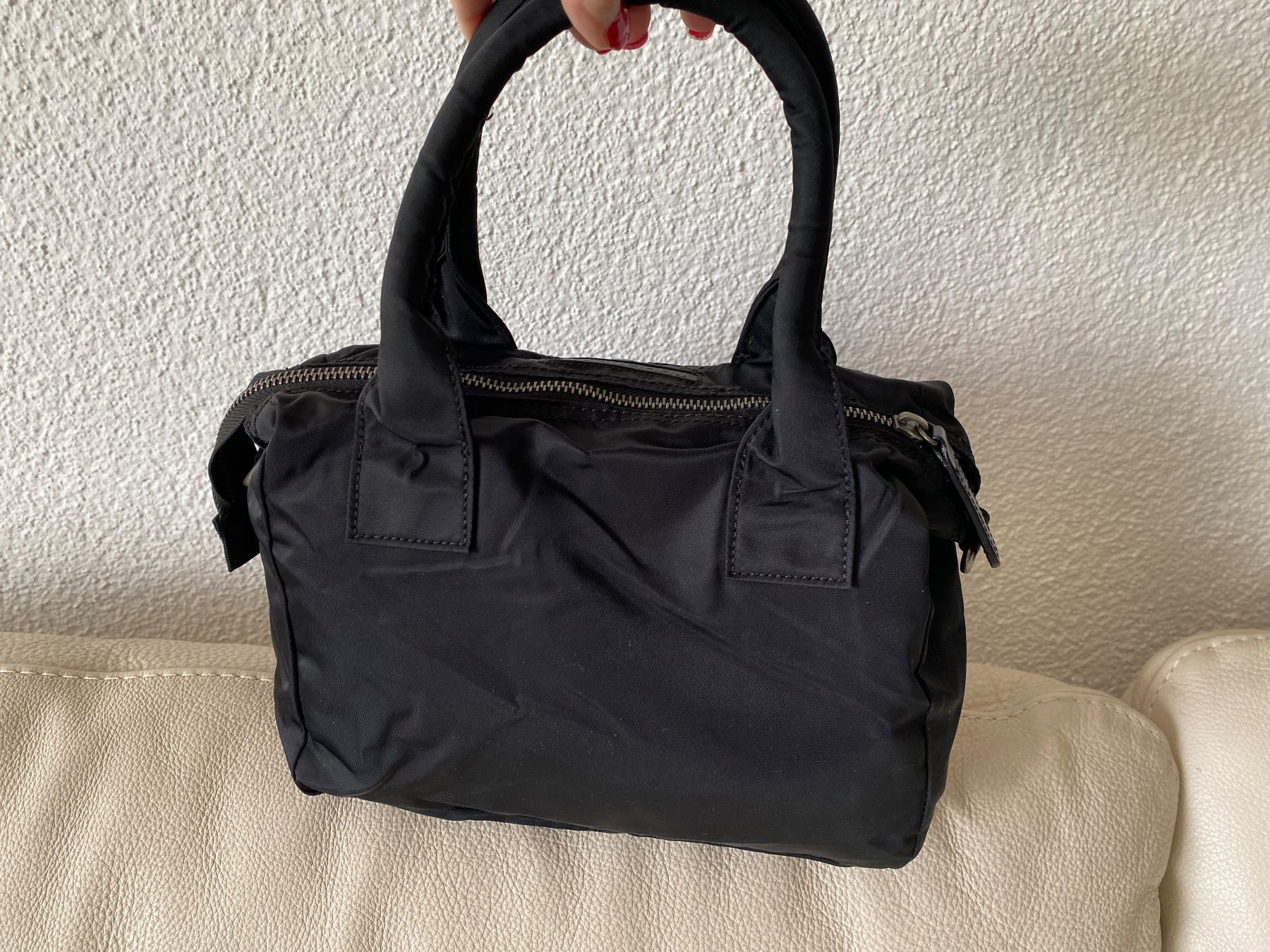 Woolrich Sacs femmes: WOOLRICH schwarze Tasche – D'occasion à Besazio par BagCycle 7