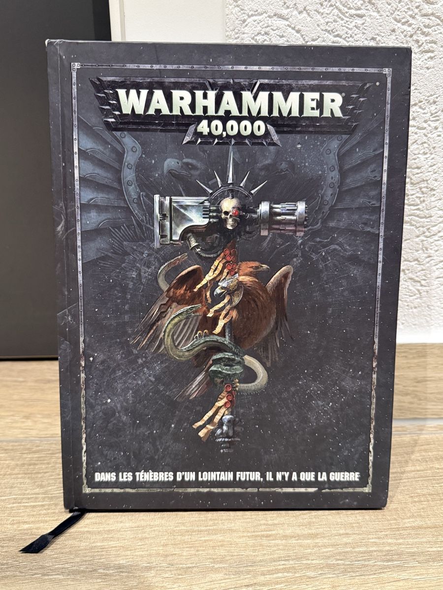 Libri: Livre de base V8 Warhammer 40k – Nuovo (secondo la descrizione) da Miécourt venduto da Dinedine9494