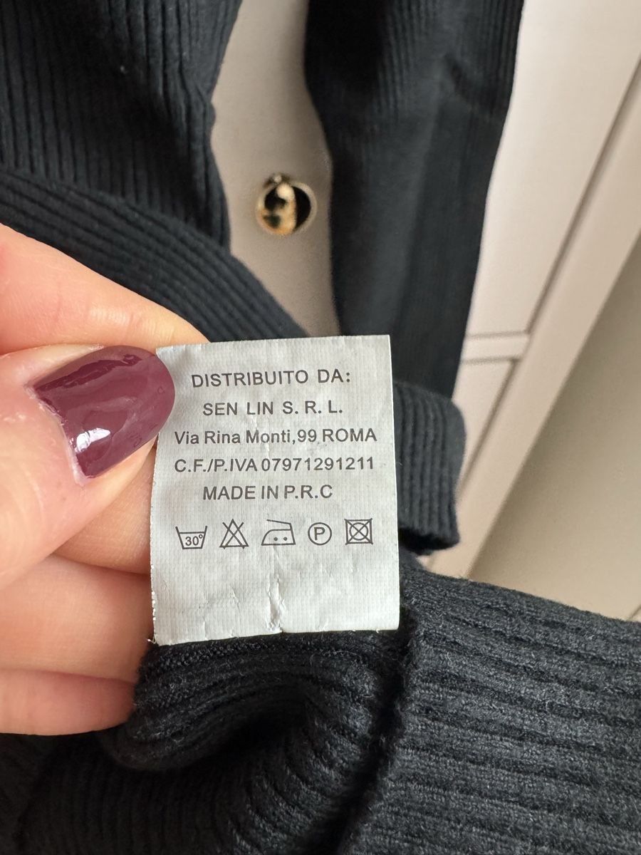 Pulls & Sweat-shirts: Schwarzer Damen Stehkragenpullover mit Strass Gr. S/M – D'occasion à Schlieren par itsquality 5