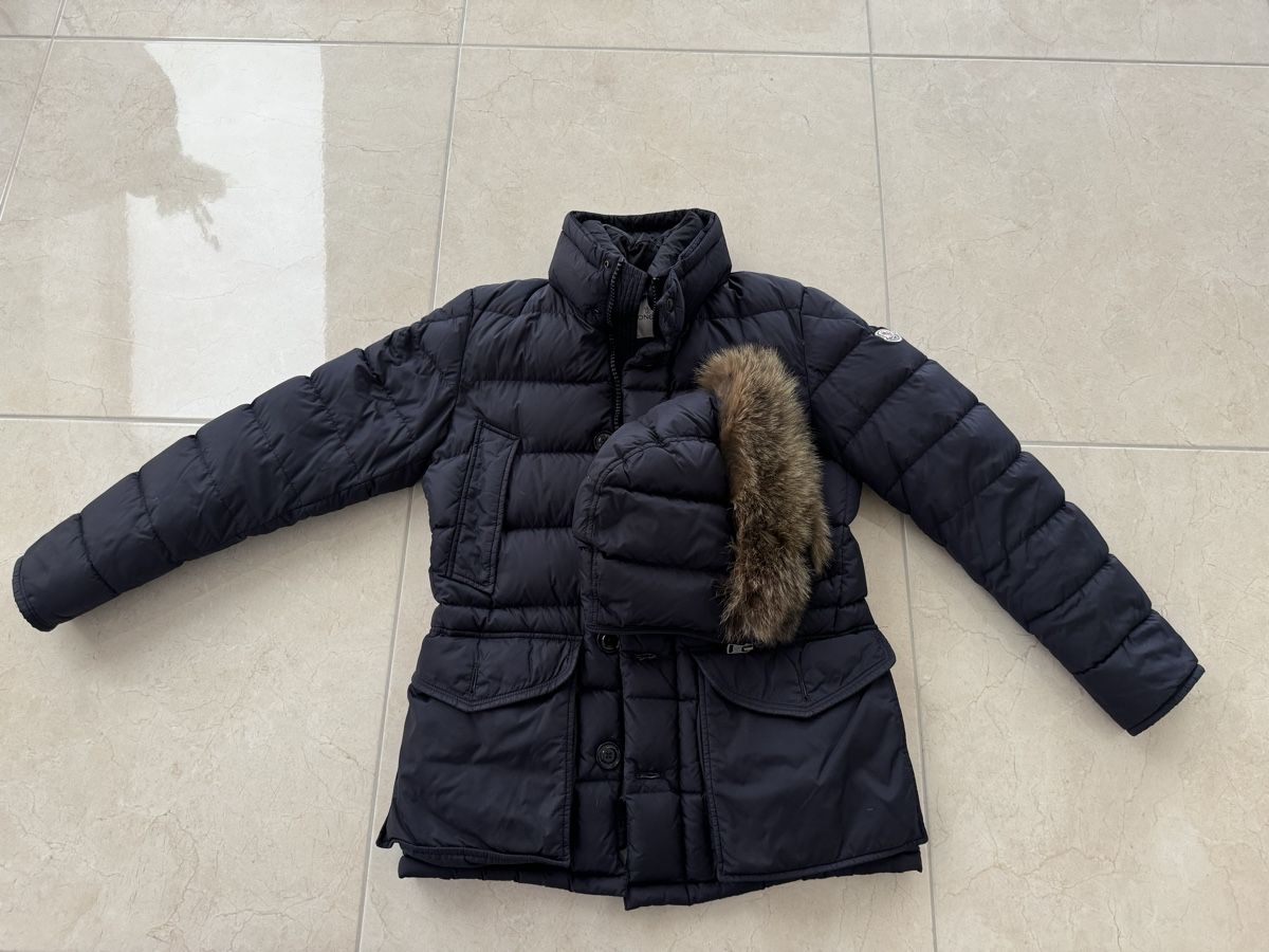 Moncler Giacche: Moncler Clunye Daunenjacke | Grösse M – Usato da Liestal venduto da Enverkahraman