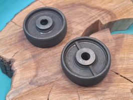 2 antike «NOS» Räder, Ø 8cm, Gusseisen (4136#AEW0)