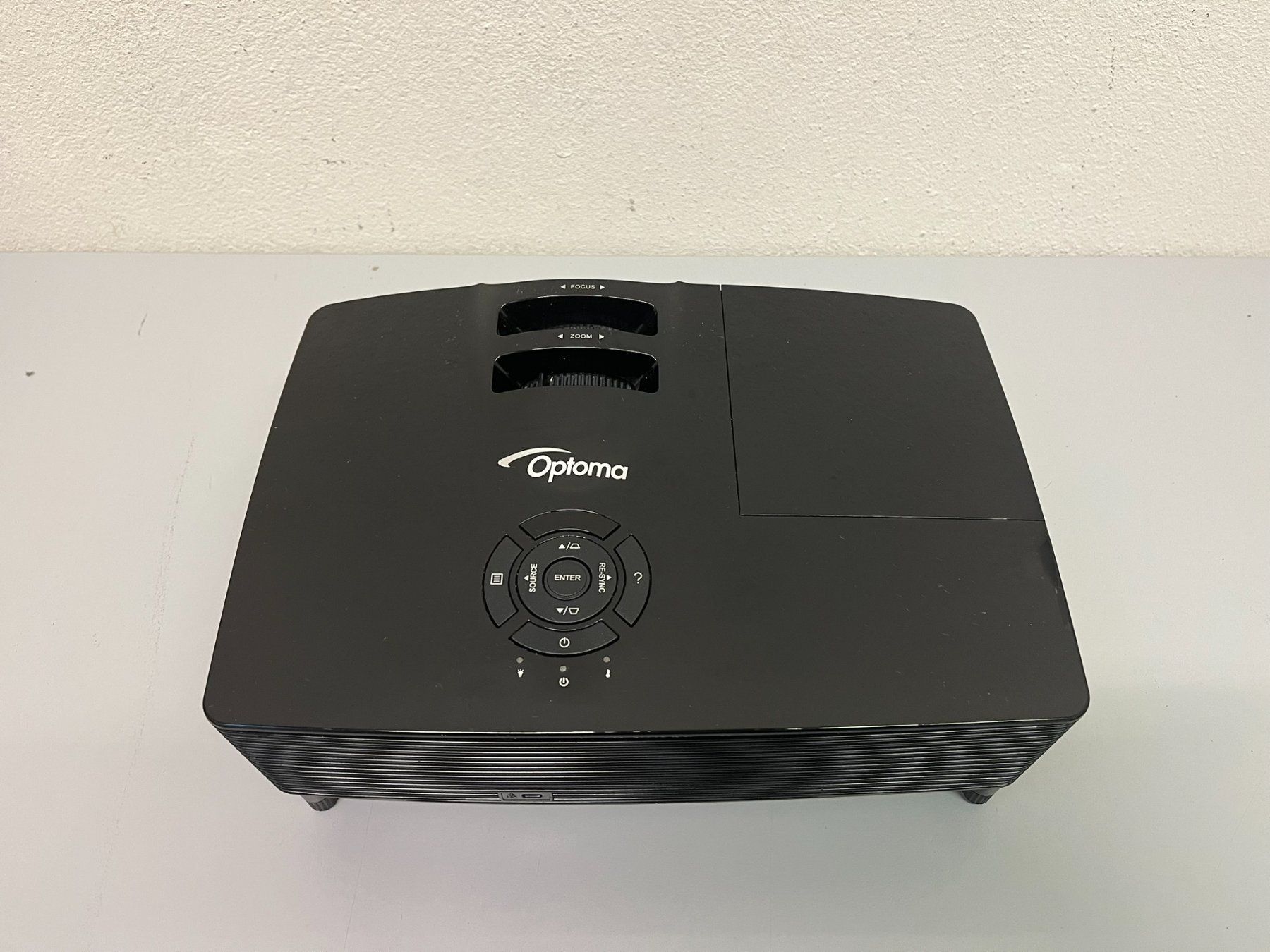 Proiettori: Optoma HD141X Projector – Usato da Hochdorf venduto da av-electronics 5