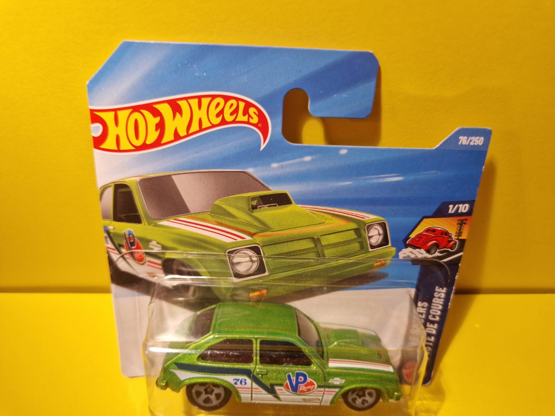 Hot Wheels Voitures modèles: Hot Wheels '76 CHEVY CHEVETTE – Neuf avec emballage d'origine à Oftringen par Rotor 2