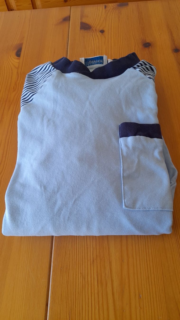 Pigiami: Pyjama Gr. 50 – Usato da Nesslau venduto da Churfirsten08