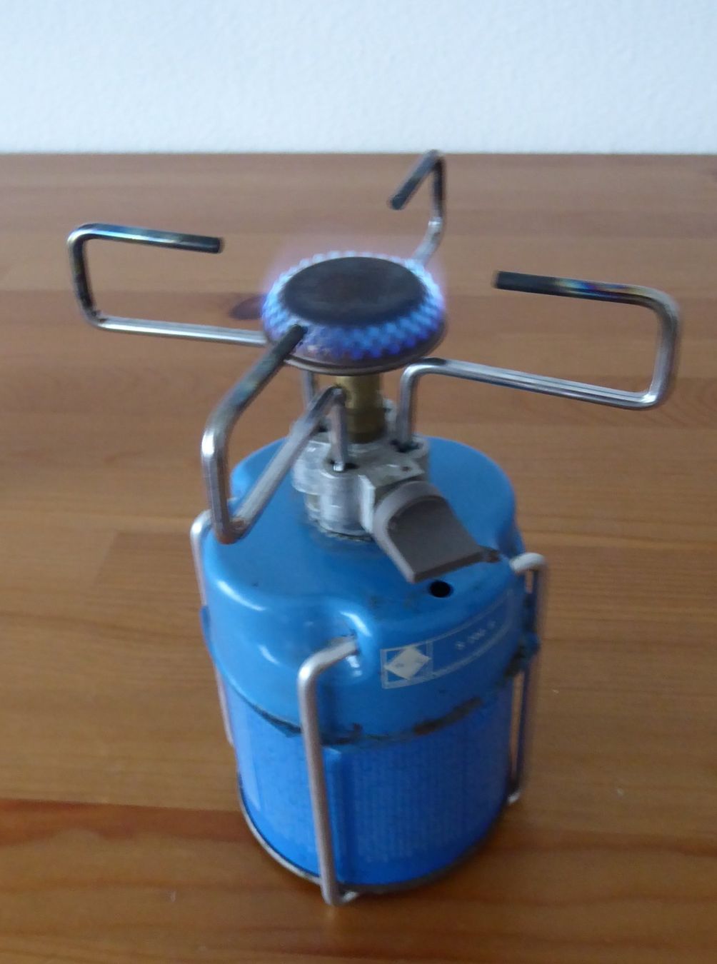 Cucine complete: Gaskocher mit 1 Kartusche (gebraucht) – Usato da Adliswil venduto da HeinzundDoris 1
