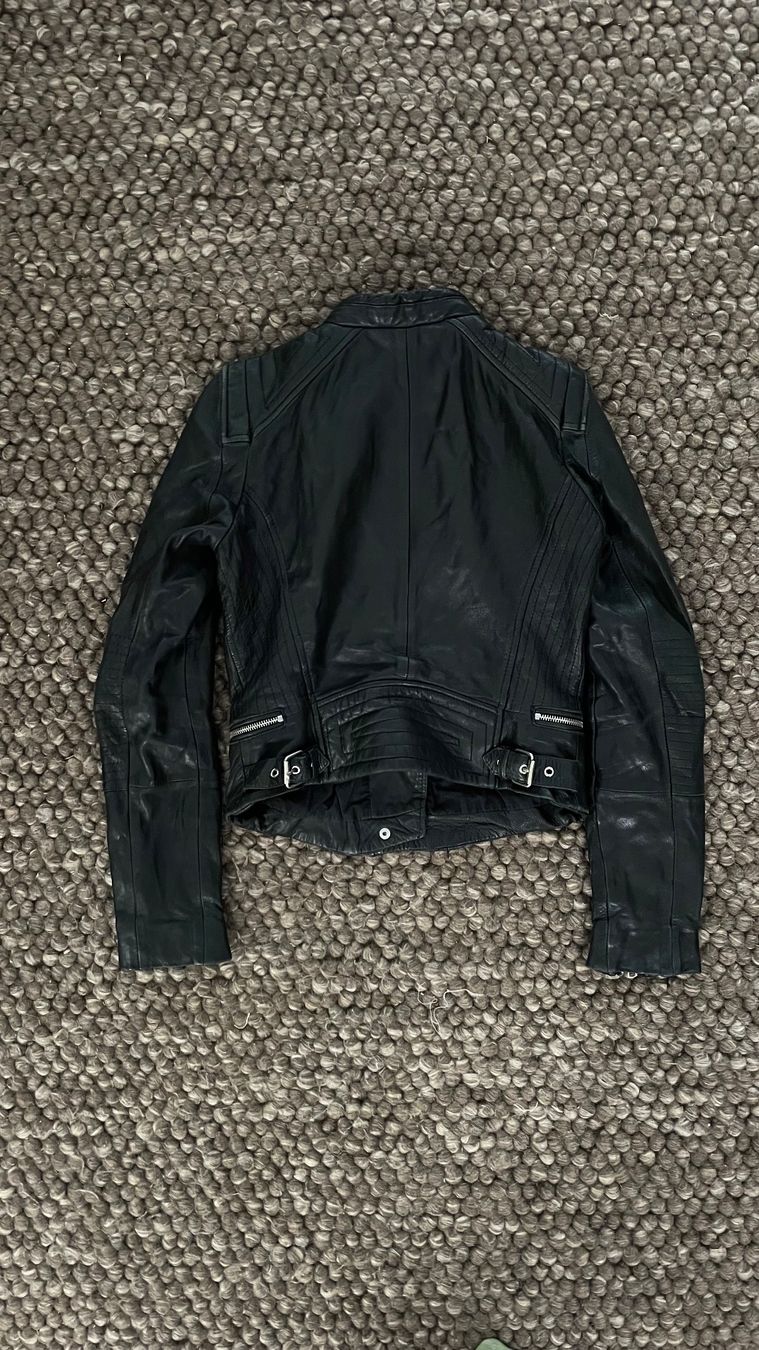 Zara Jacken: Coole, gebrauchte Lederjacke von Zara - Grösse M – Gebraucht aus Hedingen von sam_vks6 2