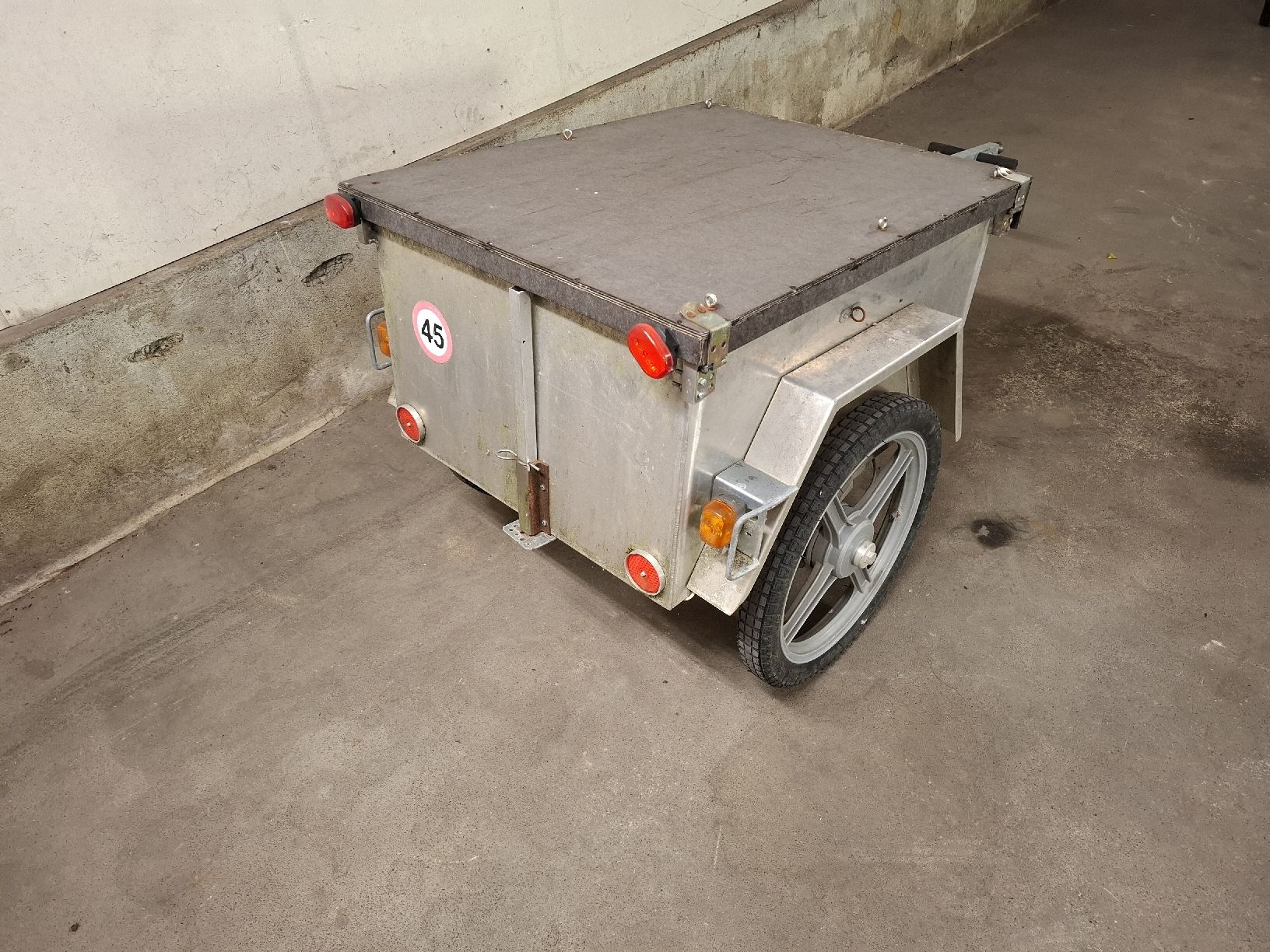 Rimorchi: Mofa  Velo Anhänger zu Maxi Puch Caio Cilo – Usato da Höchstetten venduto da Kimi17417 2