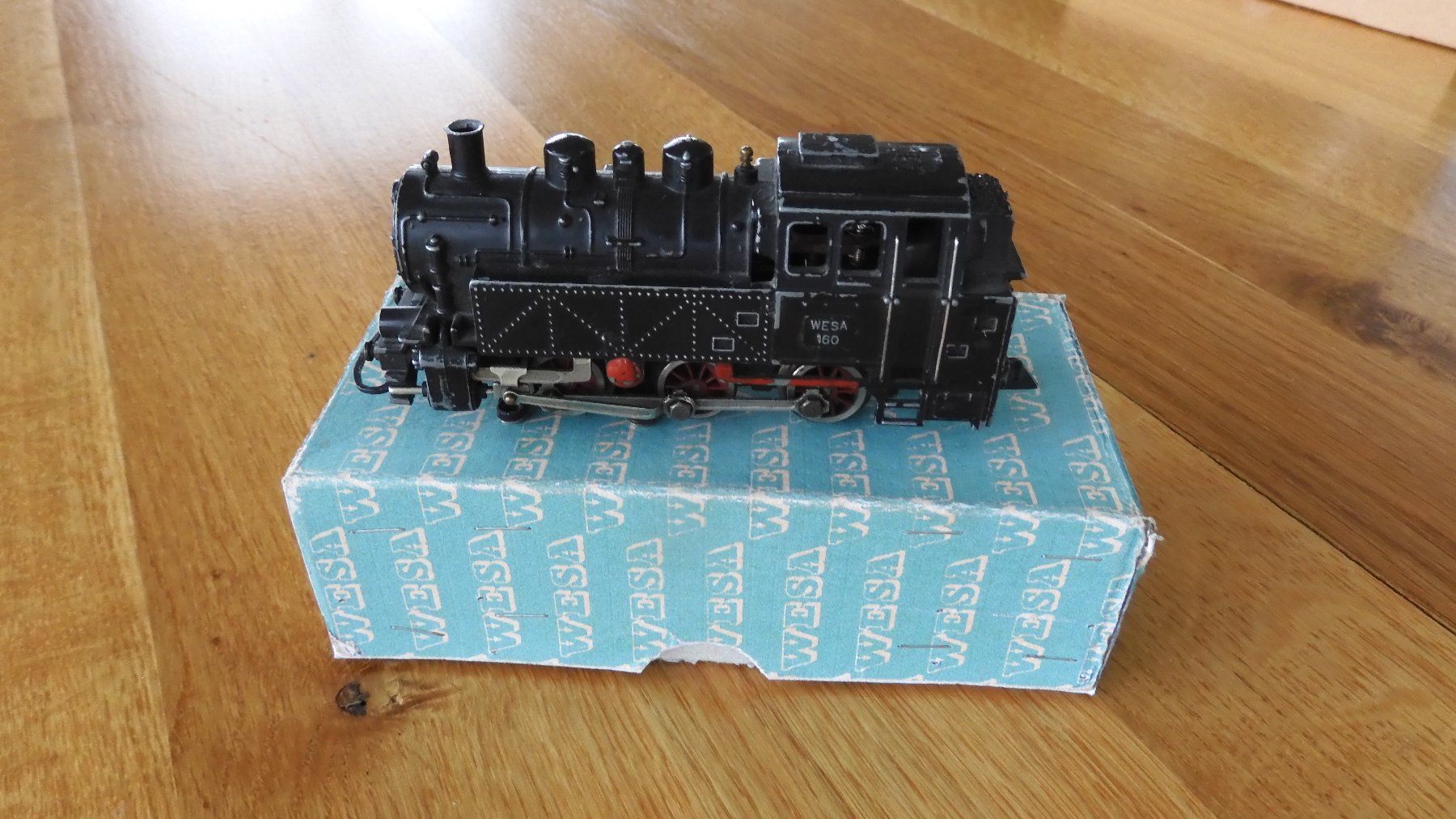 Wesa Modellini di ferrovie: WESA Dampflok Spur 13.mm. – Usato da Inkwil venduto da PeMat