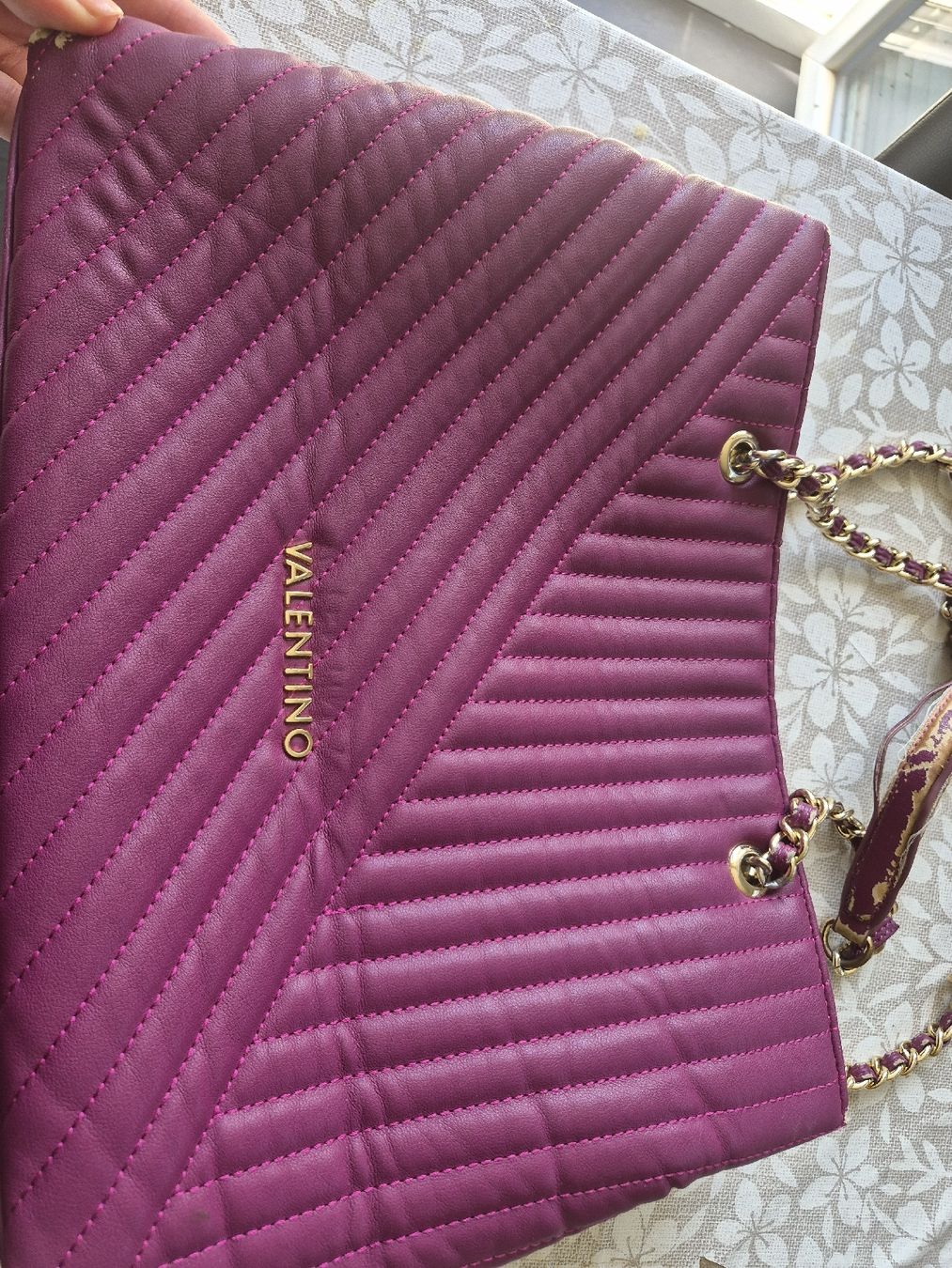 Valentino Taschen für Damen: Sac à main Valentino – Gebraucht aus Collonges von cam_72xf 1