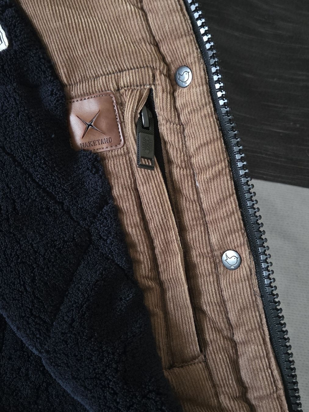 Tiragraffi: Naketano Jacke – Usato da Rickenbach-Sulz venduto da Bacardibabe 5