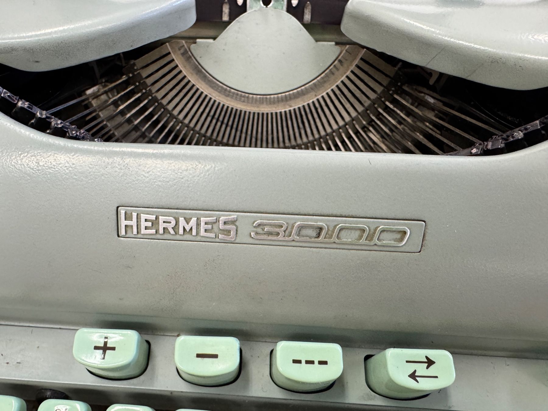 Hermès Schreibmaschinen: Schreibmaschine Hermes 3000 – Gebraucht aus Rafz von Powacaddy 1