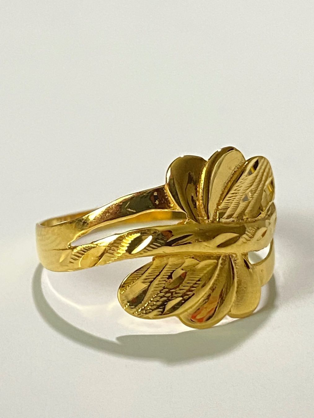 Anelli: Bague d’or NEUF – Nuovo e nell'imballaggio originale da Neuchâtel venduto da Anna87 1