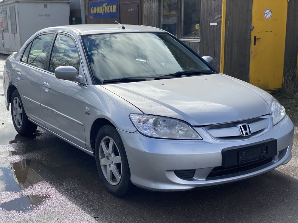 Honda Civic IMA 1.3 Hybrid Abplatz