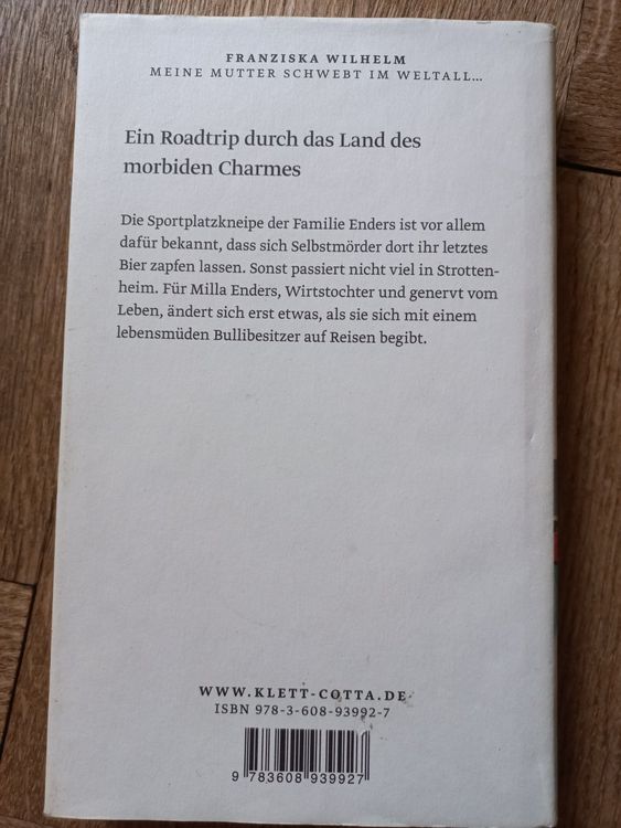 Meine Mutter schwebt im Weltall und Großmutter zieht Furchen Kaufen