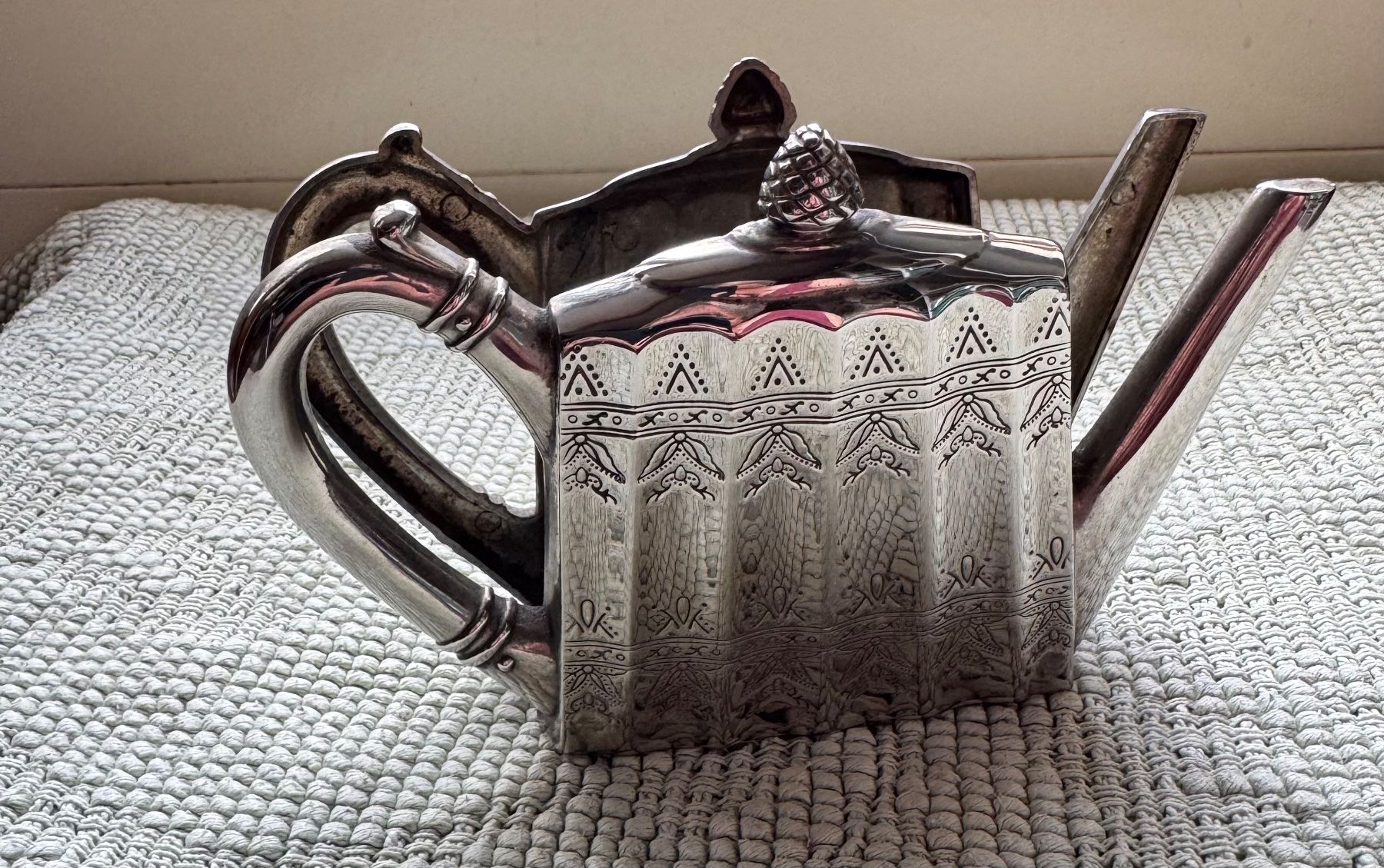 Autres vaisselles & verres: Serviettenhalter Godinger Silver 1993 – D'occasion à Grabs par Barbstucky