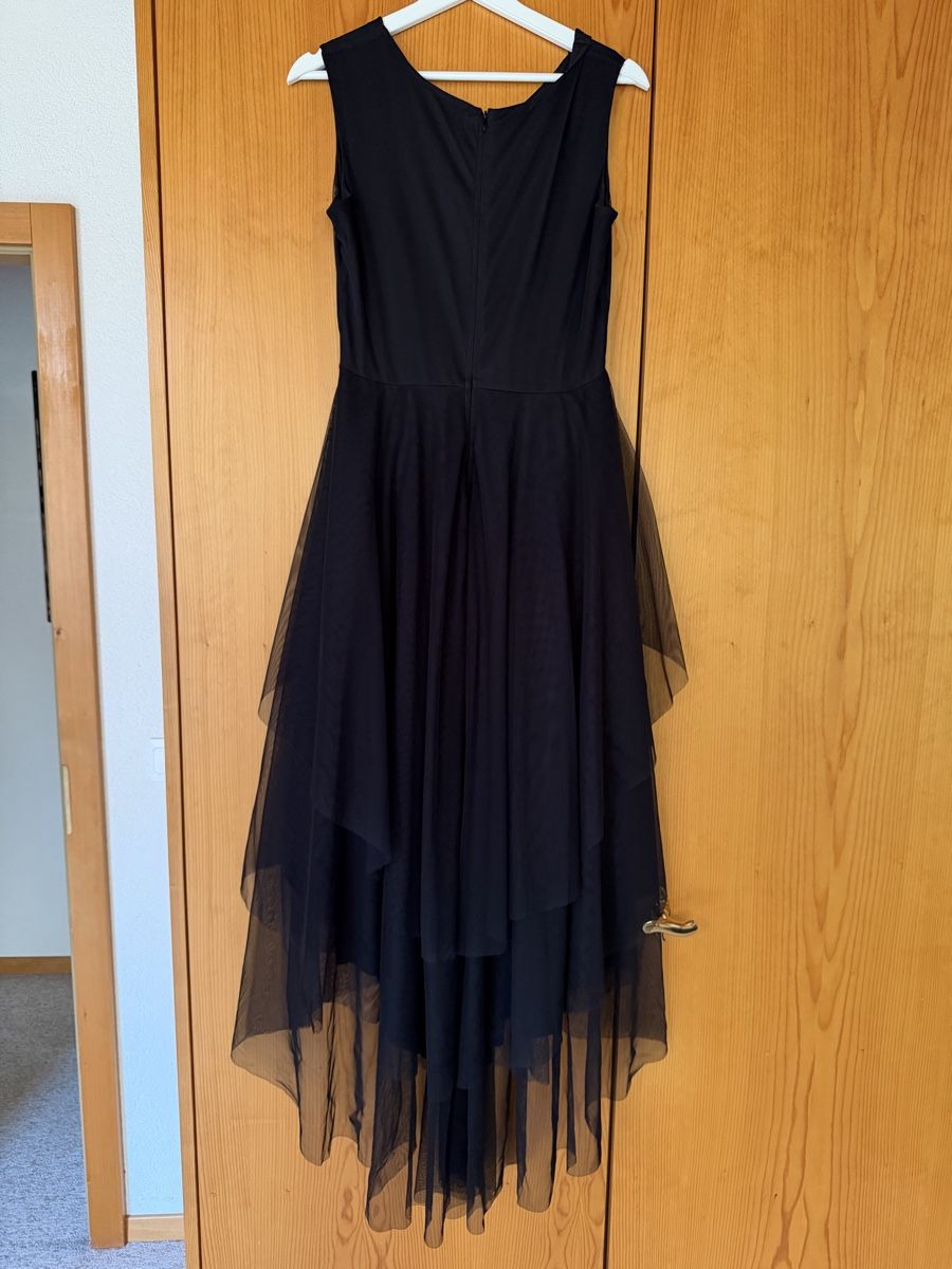 Vestiti: Robe à volants noire – Usato da Founex venduto da Hyrienne 2