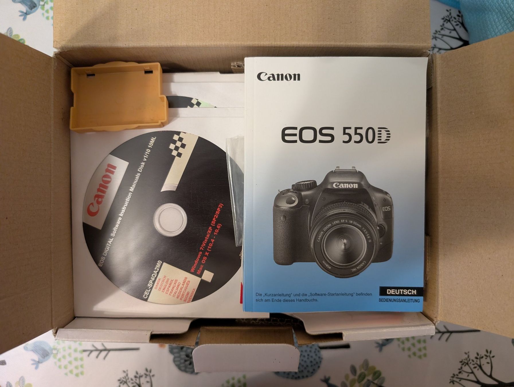 Canon Appareil photo: Canon EOS 550D + EF-S 18-55 IS – D'occasion à Riehen par fab_972b 5
