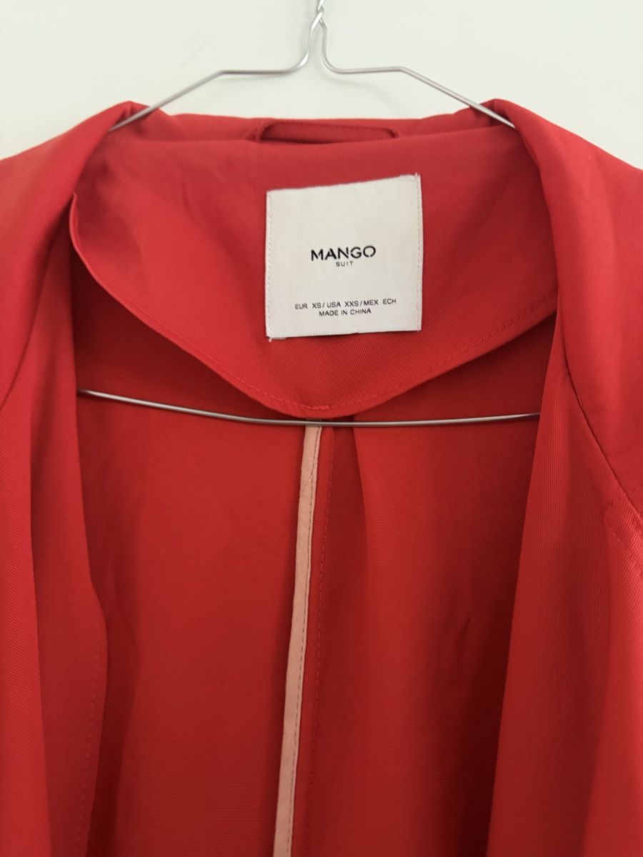 Mango Giacche: Veste Mango rouge taille XS état neuf – Nuovo (secondo la descrizione) da Versoix venduto da wen_75xm 1
