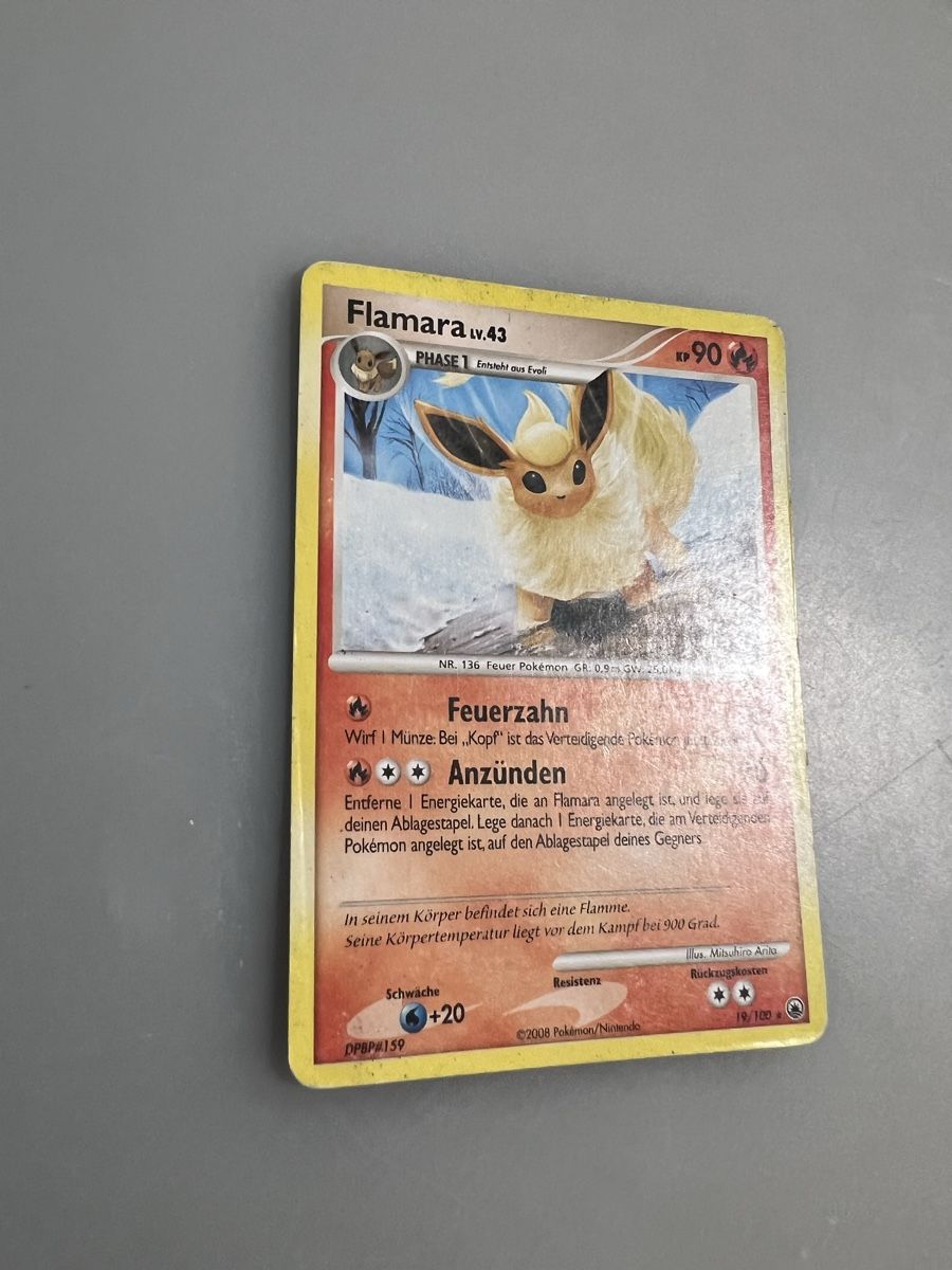Pokémon Cartes à collectionner: Flamara – D'occasion à Muttenz par Michugee97 1