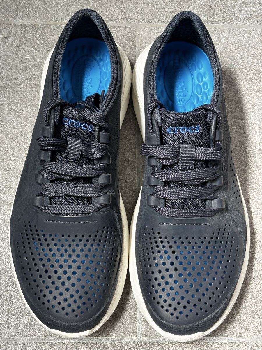 Crocs Scarpe da uomo: Crocs LiteRide Sneaker Grösse M7, Dunkelblau – Usato da Zürich venduto da talys 1