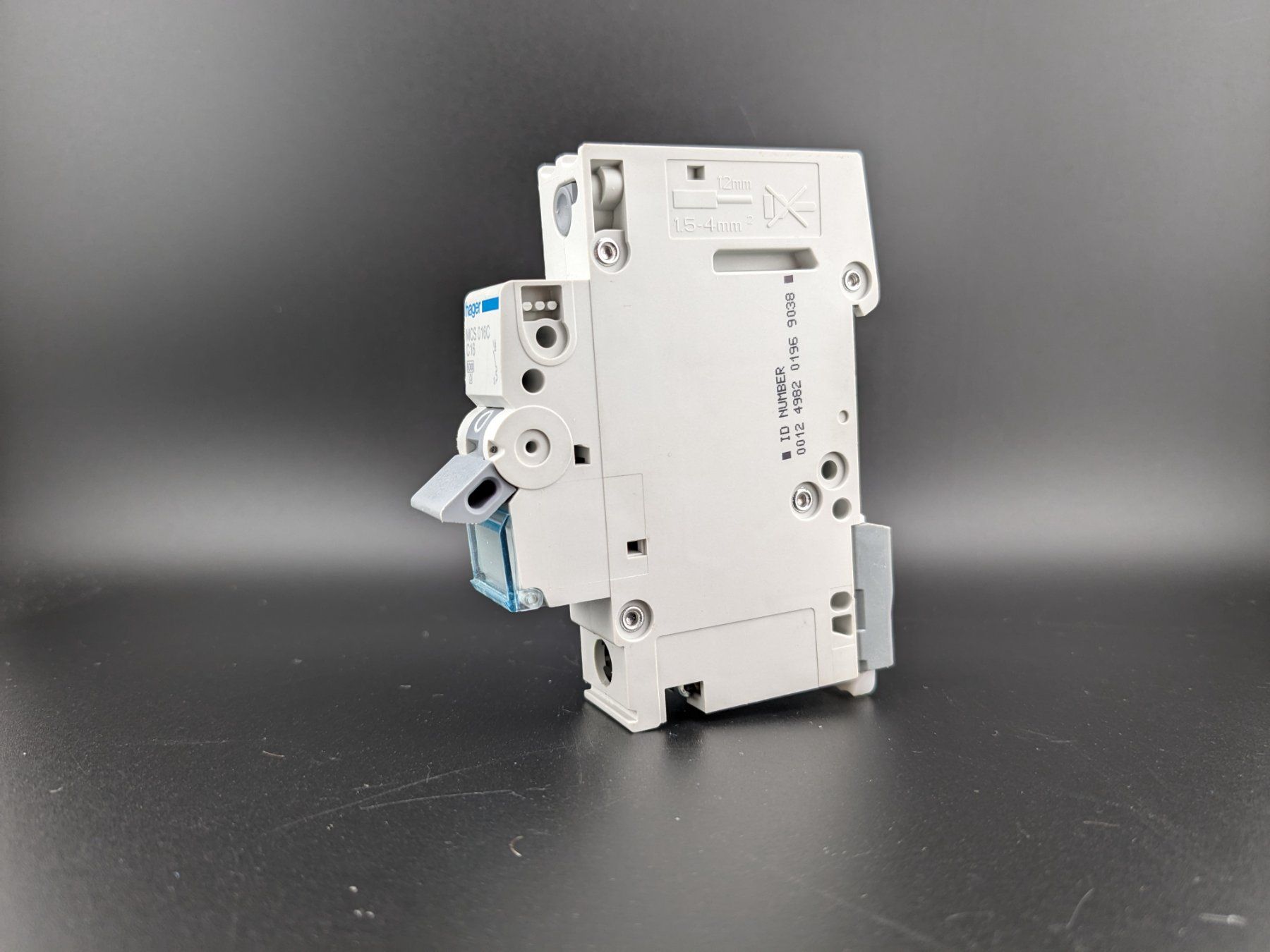 Hager Interruttori: Hager MCS 016C C16 LS – Usato da Winterthur venduto da Hint17 1
