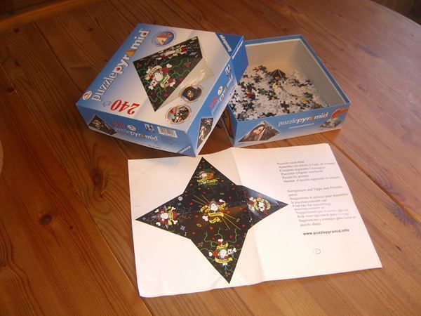 Puzzle: 240er 3D Puzzle-Pyramide Ravensburger – Usato da Winterthur venduto da Gaia