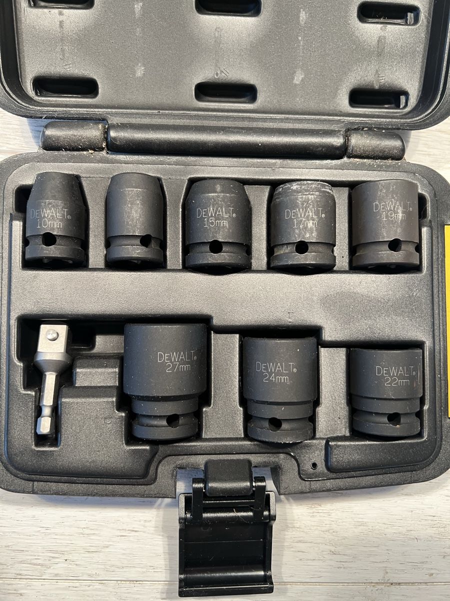 Dewalt Trapani: DeWalt Schlagschrauber Nüsse Set – Usato da Huttwil venduto da luk_9tdh 2
