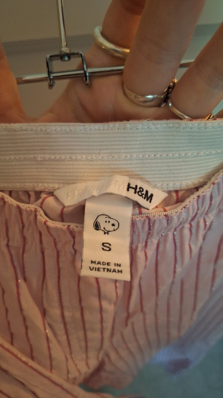 H&M Négligés & Pyjamas: Snoopy Pyjamahose Streifen – D'occasion à Winterthur par _lxeah 3