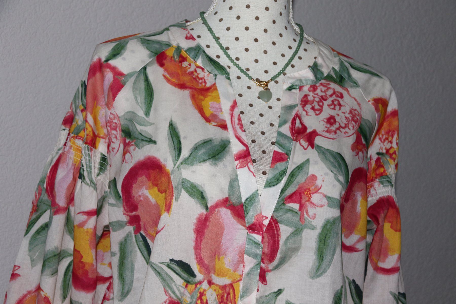 Blusen: Neue hübsche Bluse aus 100% Cotton eher Gr.M – Neu (gemäss Beschreibung) aus Oberwil-Lieli von Svetlana28 4
