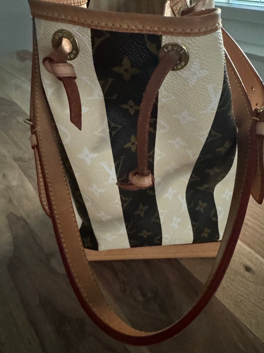 Louis Vuitton Borse da donna: Louis Vuitton Monogram Noé, Beuteltasche – Usato da Thun venduto da kth_ng29 2