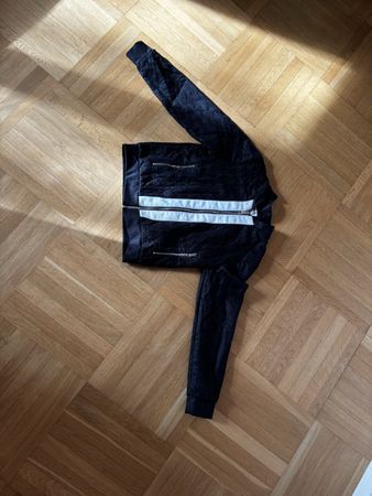 Karl Lagerfeld Kids Bomber Jacket - stylish & cosy!