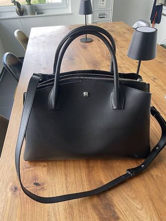 Handtasche aus Leder der Marke Navyboot